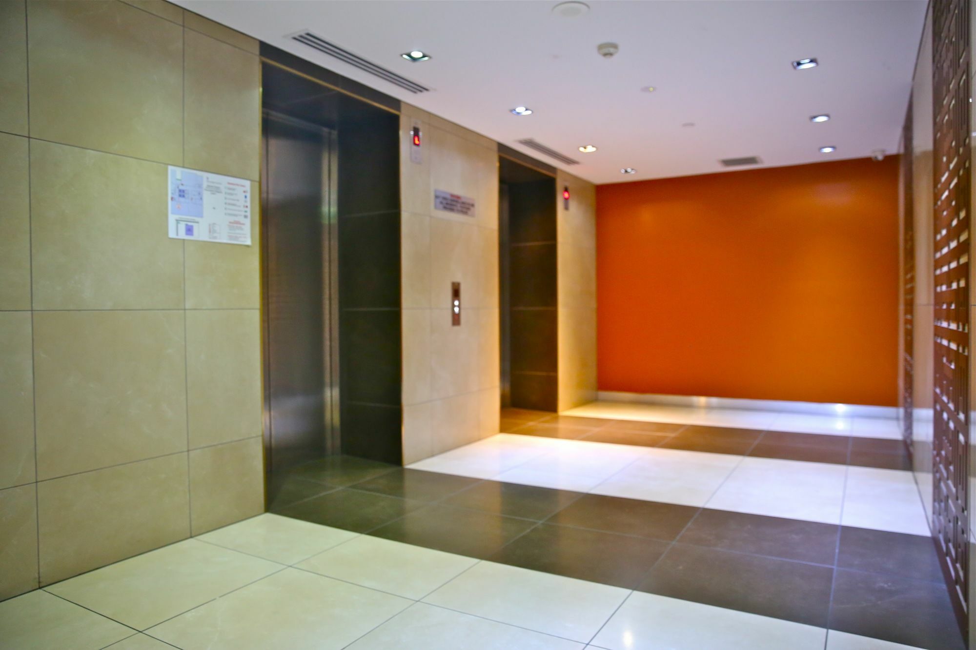 Urbanminder @ Spencer Apartment เมลเบิร์น ภายนอก รูปภาพ
